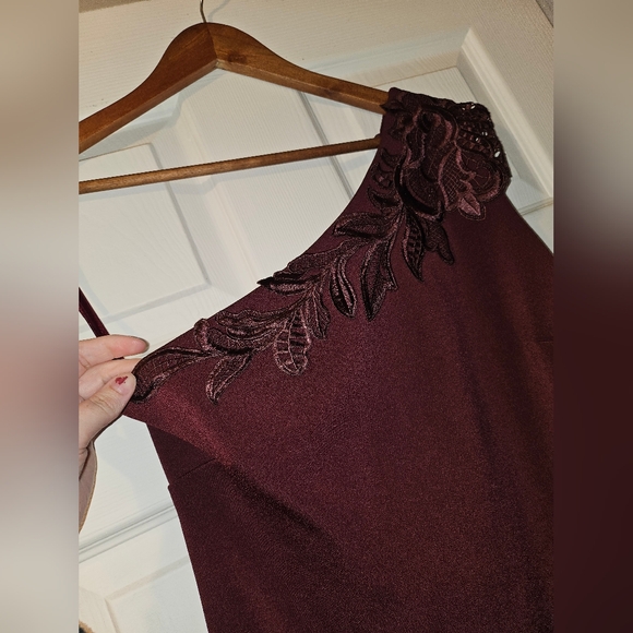 Ted Baker Burgundy - Picture 3 of 4